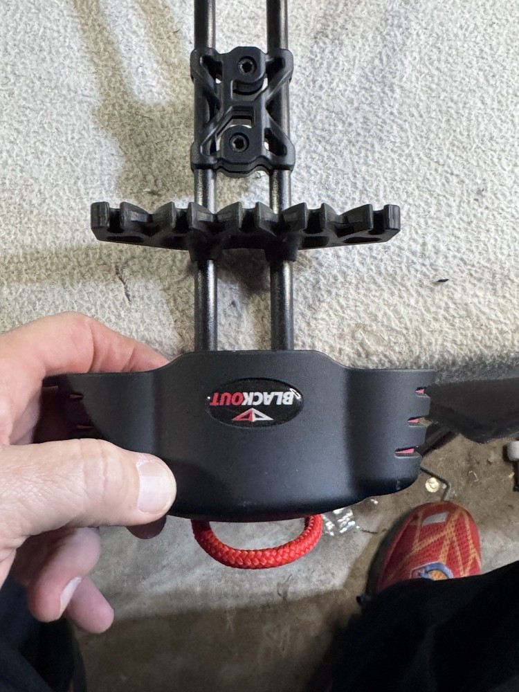 Blackout 5 arrow quiver