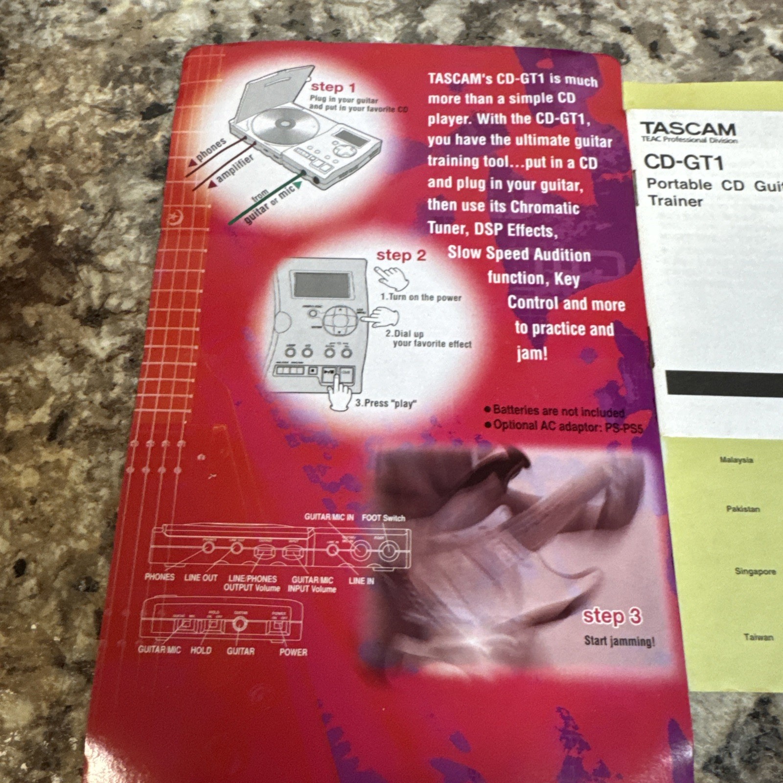 TASCAM CD-GT1 Portable Guitar Trainer Battery Powered NO AC ADAPTER - Tested