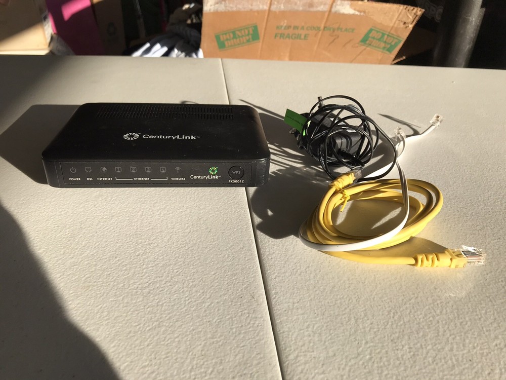 Centurylink PK5001Z Zyxel Router Excellent Used Condition