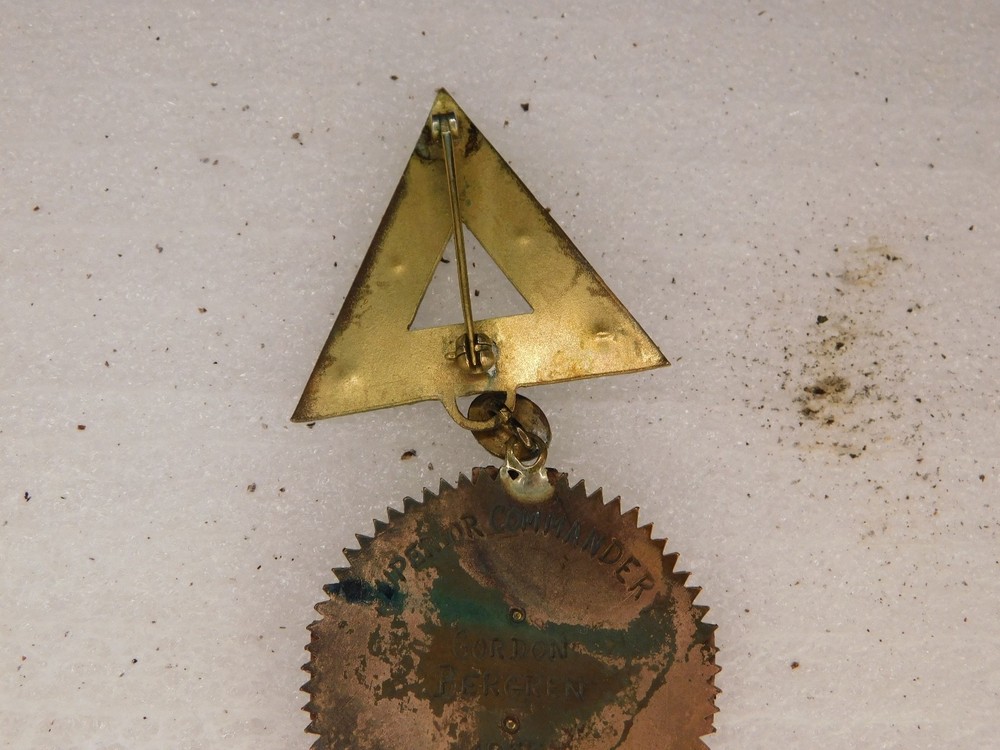 Old 1955 Knights Templar Fraternal Superior Commandery Medal