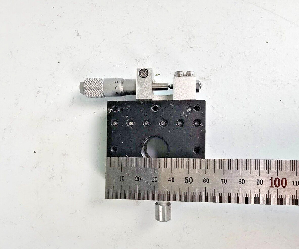 SIGMA KOKI linear stage 60mm x 60mm