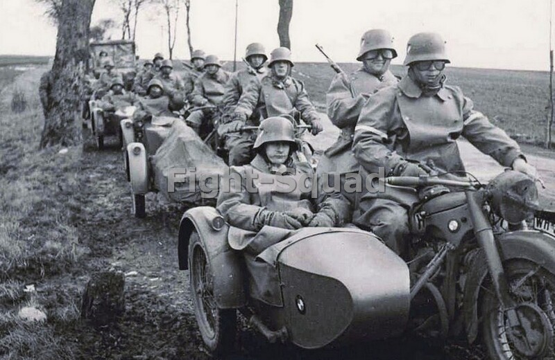 WW2 Picture Photo German Soldiers in BMW 3111