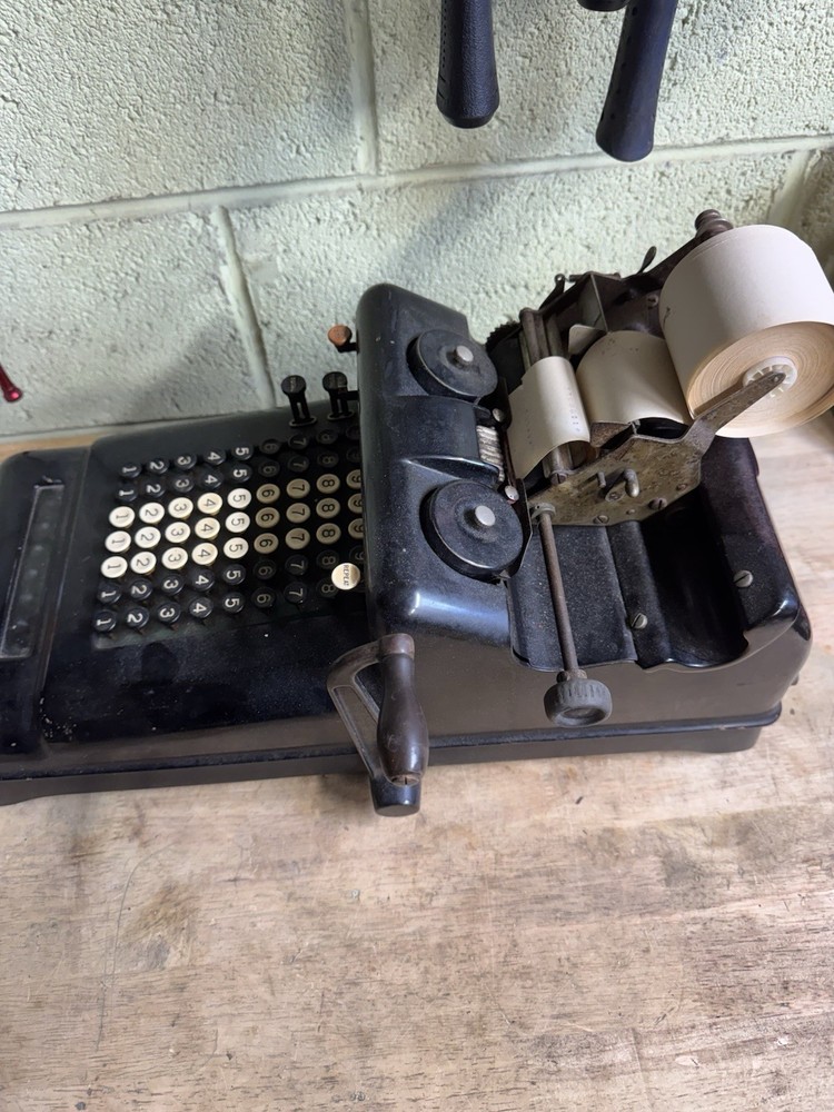 Antique Burroughs Class Adding Machine Appears To Work
