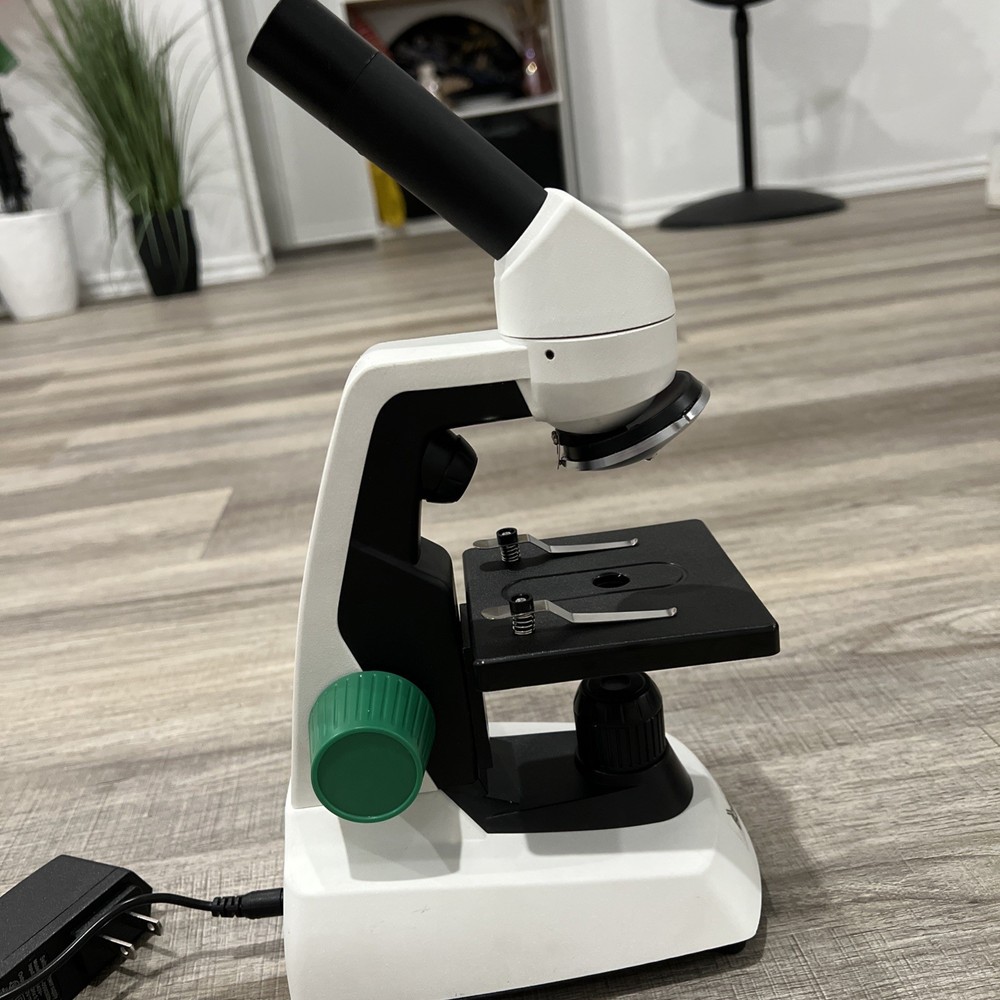 Boreal LIGHTED MICROSCOPE -WORKS! Missing Parts