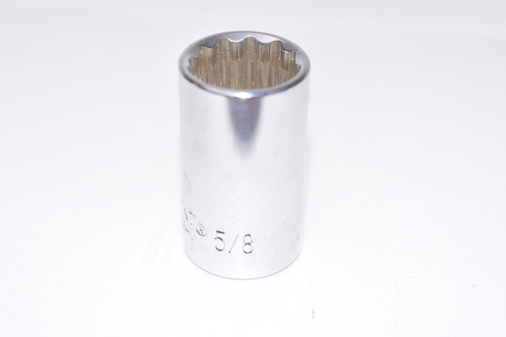 Crescent CR-V 5/8'' SAE 12 Point Socket 1/2'' Drive