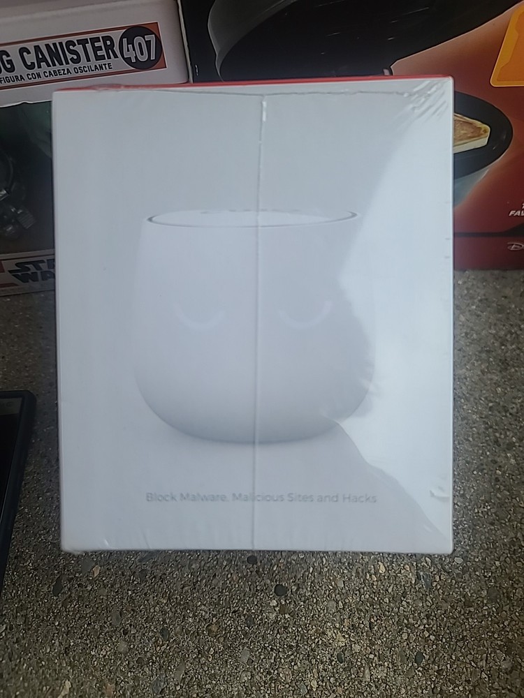 Cujo Smart Internet Security Hacking Virus Protection,new!