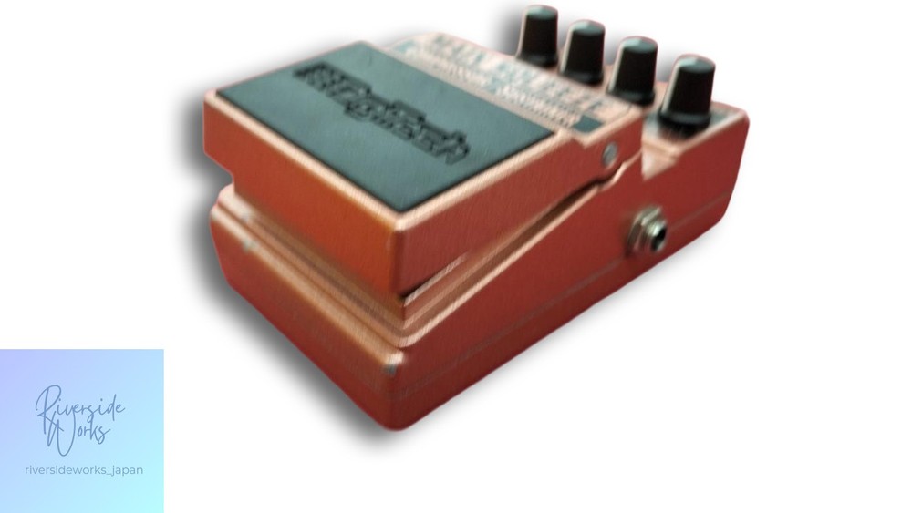 DIGITECH Main Squeeze Compressor Effect Pedal for Guitar