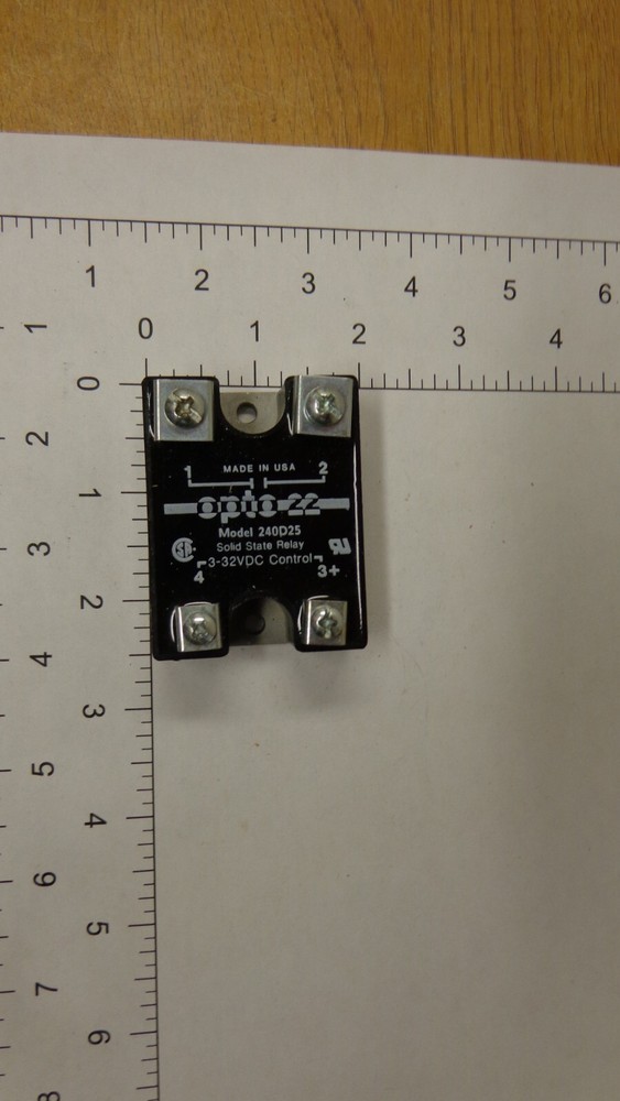 Opto 22 240D25 Solid State Relay