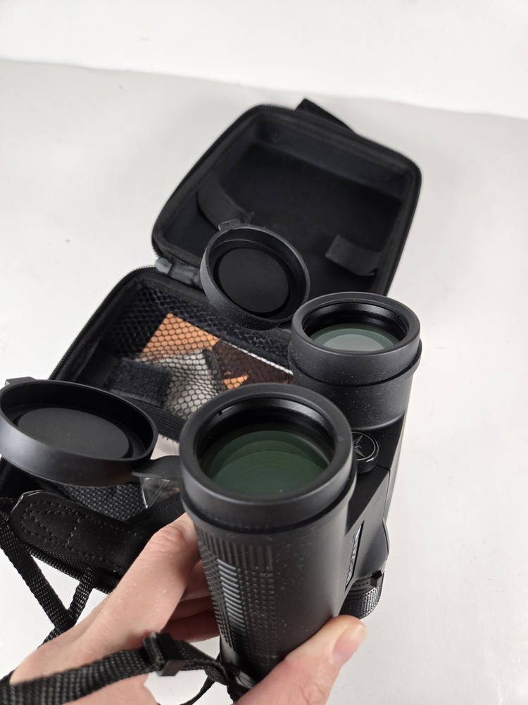 Wingspan Optics Waterproof 8×42 ED Phase Coating With a Case