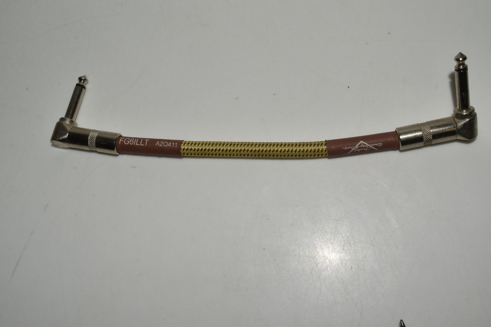 FENDER FG6ILLT A2Q112 GUITAR PATCH CABLE  (MAS121)