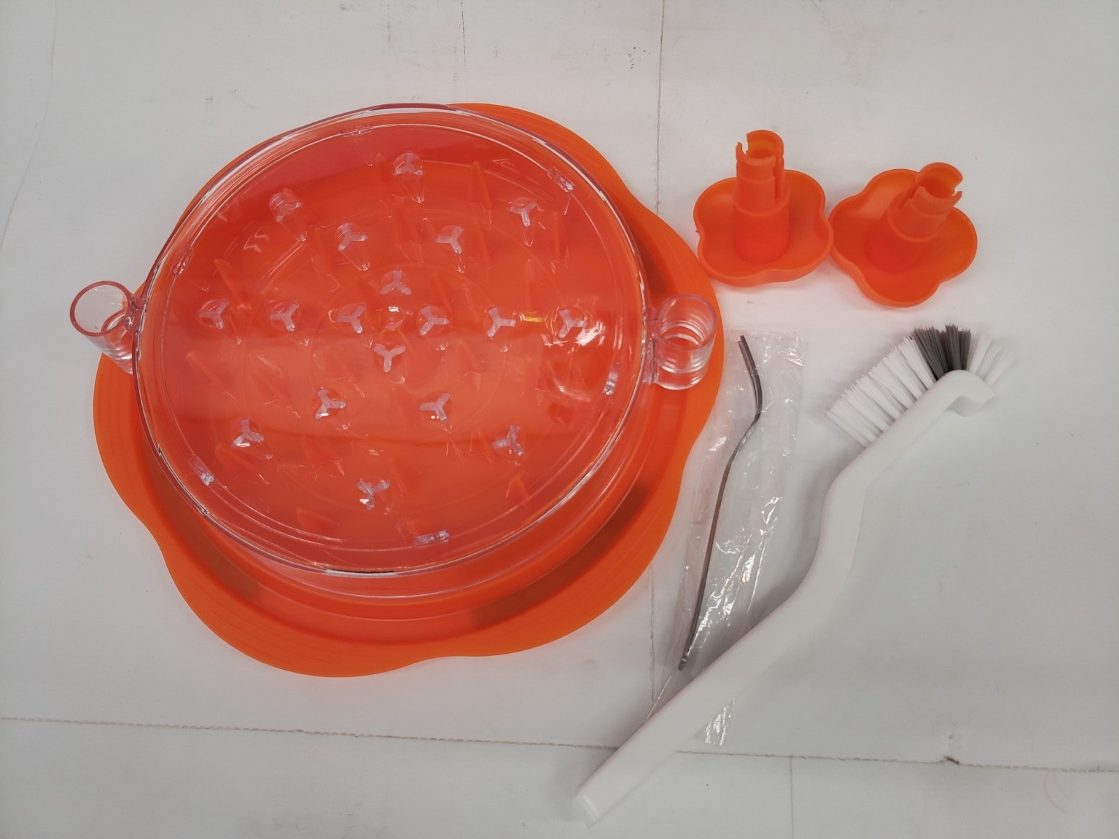 Suretivian MKQ2023-1 Large Ergonomic Chicken Shredder Set - Orange