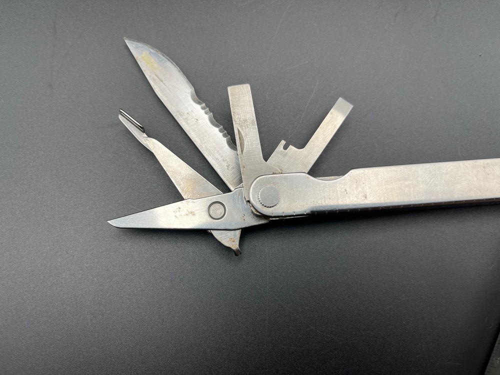 Leatherman Multi Tool 0796 Date Code