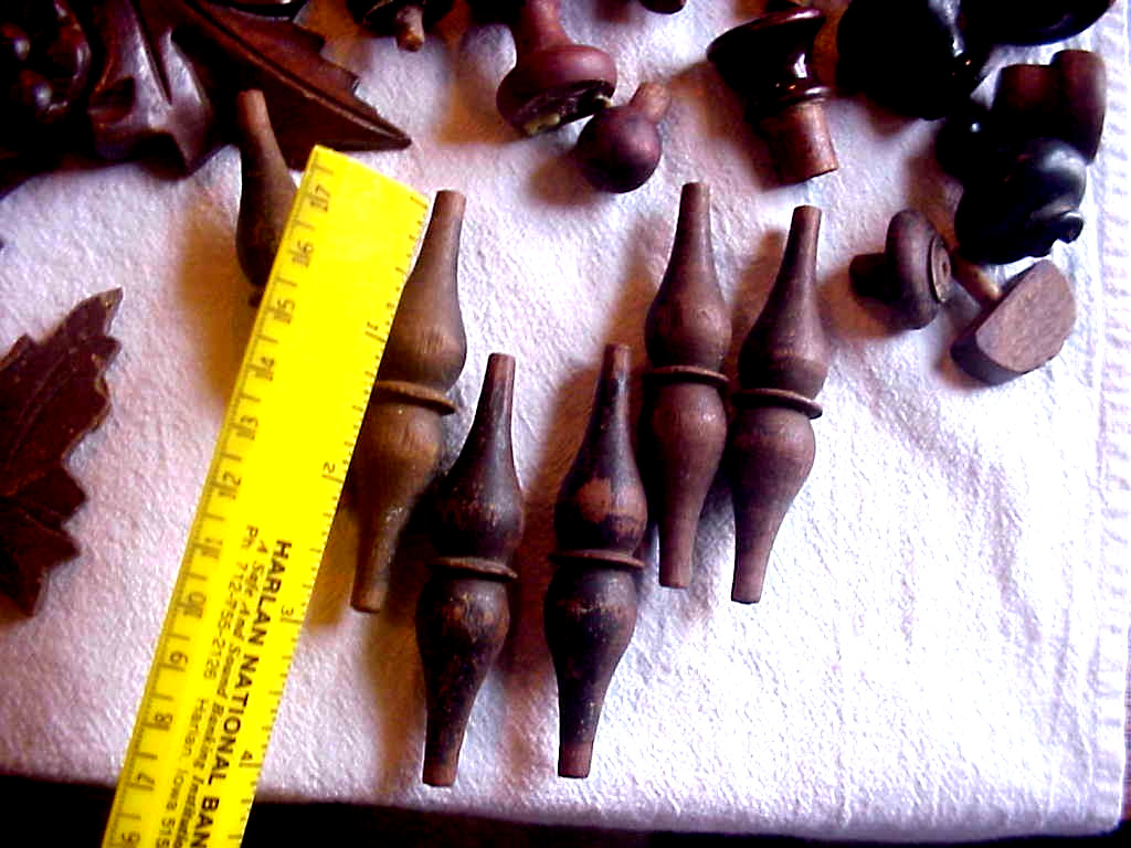 LOT OF 60+ ANTIQUE WOOD DOOR STOPS FINIAL TURNED ARCHECTURE ACCENTS HOME DECOR