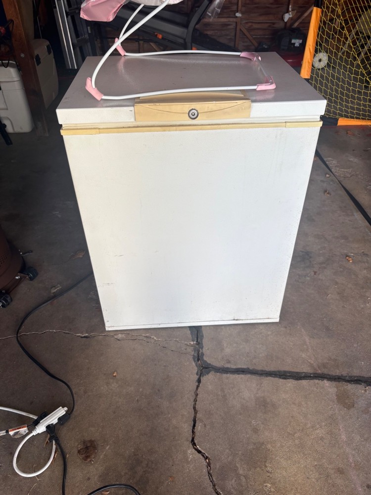 freezer chest
