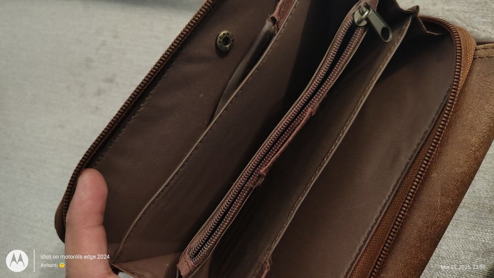 Brown Zip-Around Women's Wallet Card Slots Folding Zipper Solid Pattern