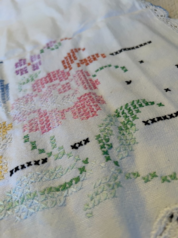 Needlepoint Table Runner with Flowers