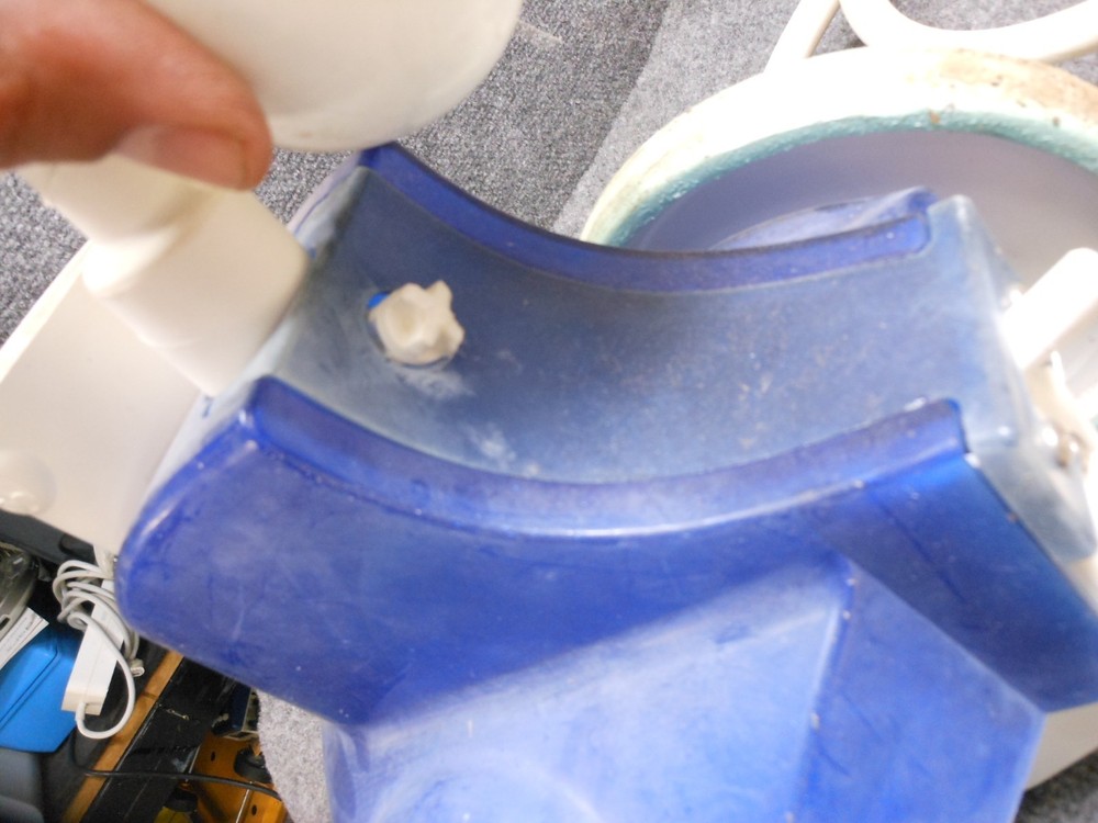 Polaris 360 Pressure Side Automatic Pool Cleaner.