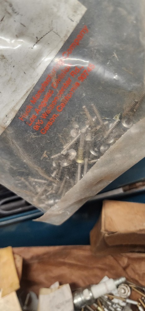 Boston Pneumatic Rivet Puller & Accessories Lot With Box