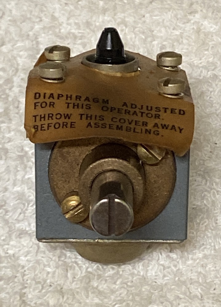 ALLEN BRADLEY Z-16068 OPERATING HEAD