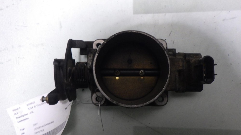 97 FORD E150 VAN Throttle Body