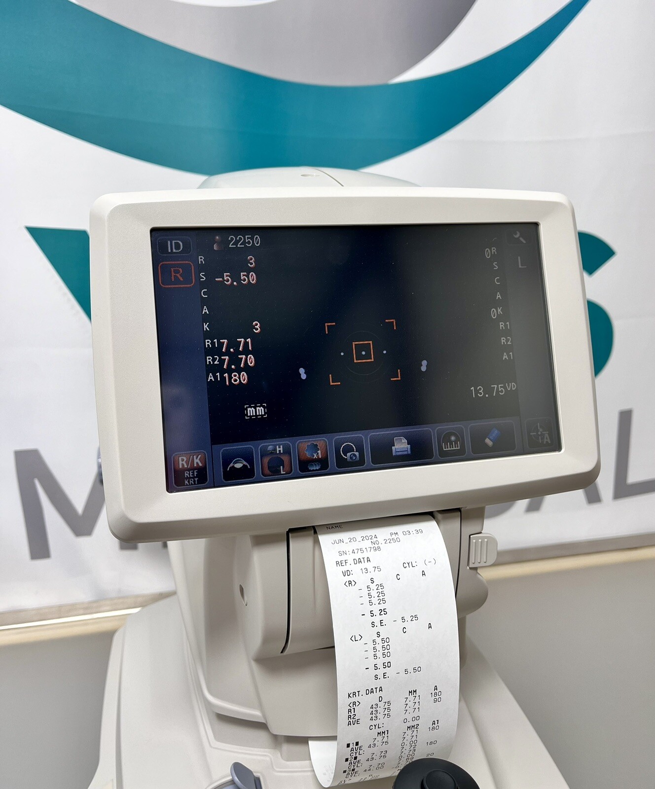 Topcon KR-800 Auto Kerato-Refractometer