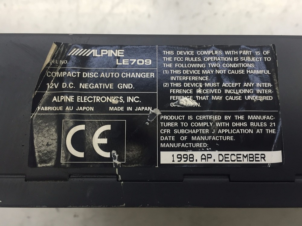 99 INFINITI I30 COMPACT DISC AUTO CHANGER