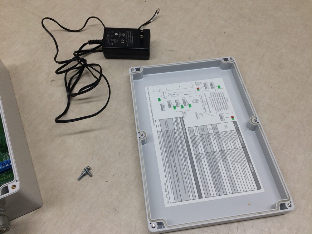 Schlaga WRI400 Wireless Reader Interface Model 23674914 Wireless Access Control
