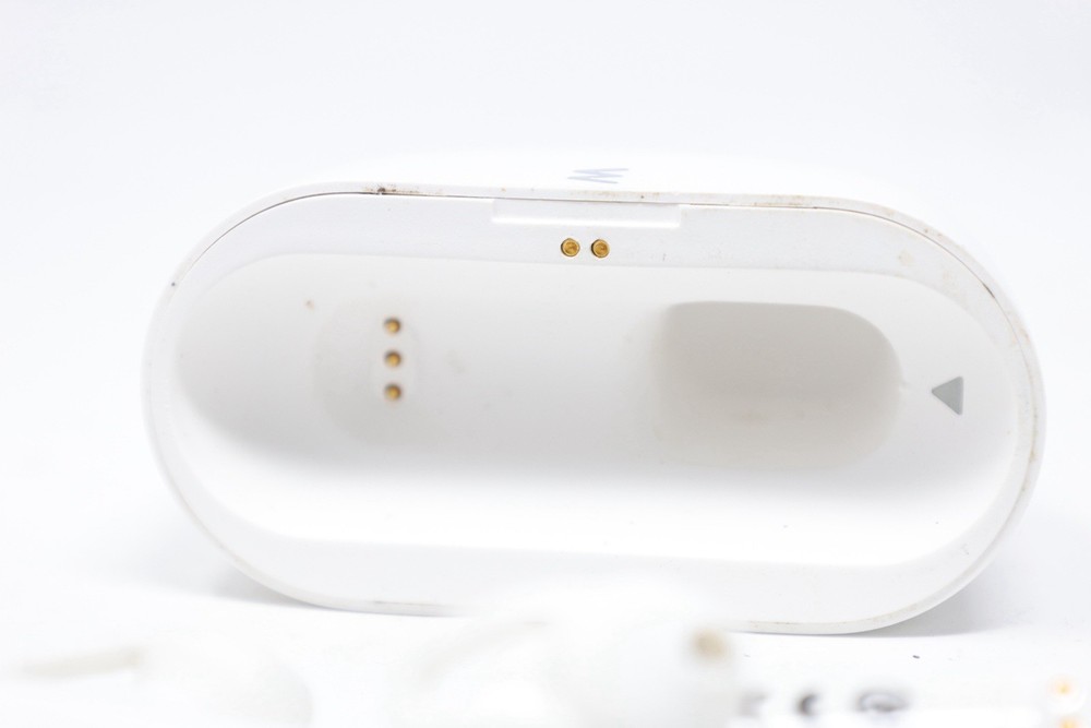 Timekettle WT2 Plus Earphone-type Translator Mutual Interpreter white