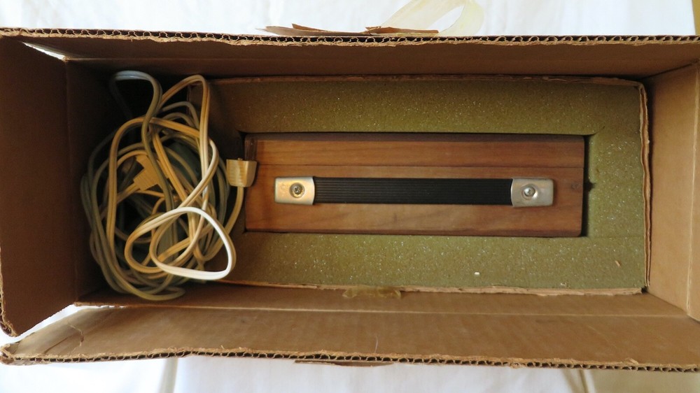 American Mark V E-Meter.  Hubbard Electrometer Circa 1979.