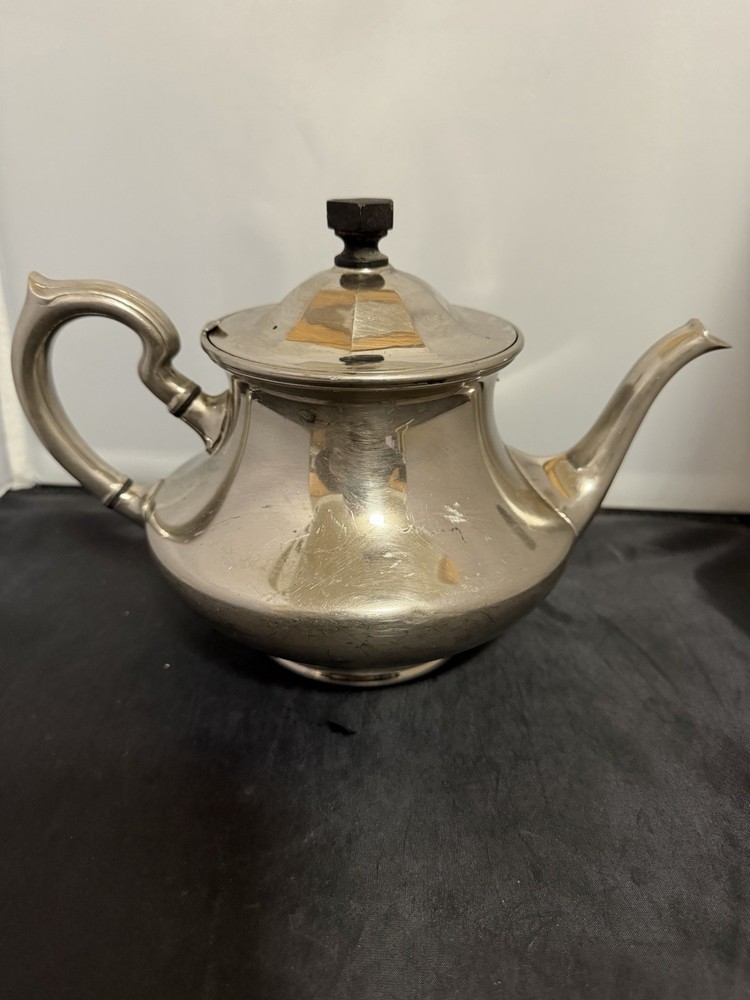 Vintage Silverplate Teapot Universal Leonard Hotel Silver Tea Pot