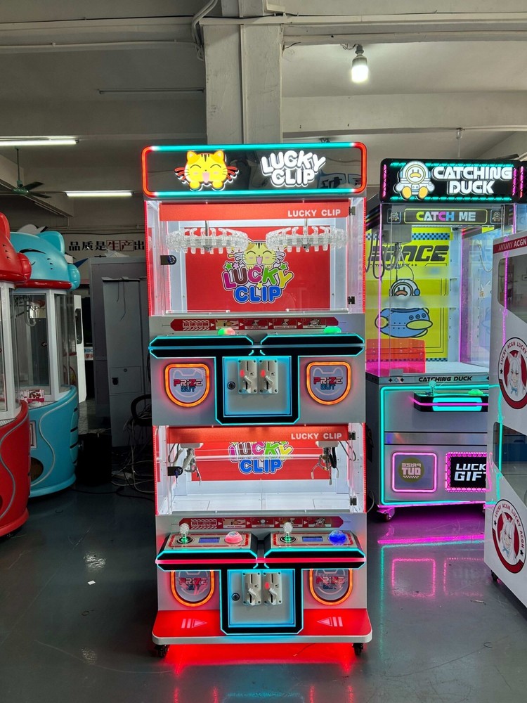 Rotating Spinning 25 Clip Prize Skill Redemption Claw Machine Arcade Combo (4)