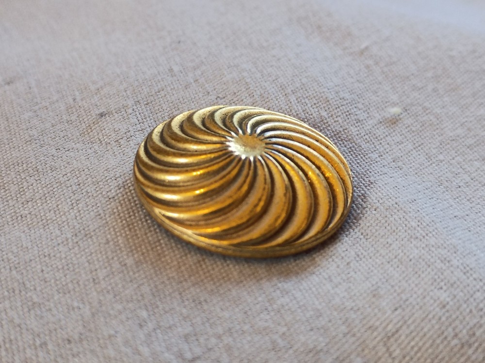 1 Vintage Colt #9 Metalized Plastic Button.