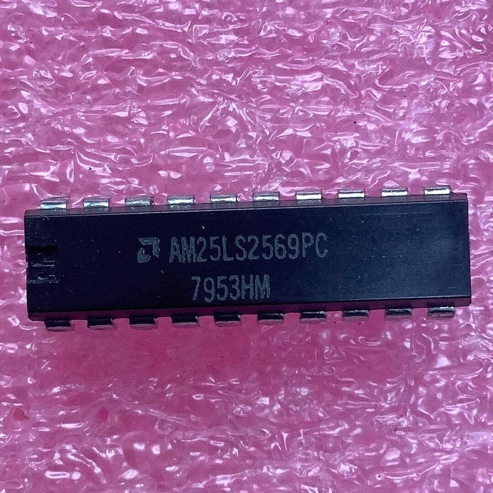 AM25LS2569PC - AMD/79+ - Counter IC Binary Counter 1 Element 4 Bit Positive Edge