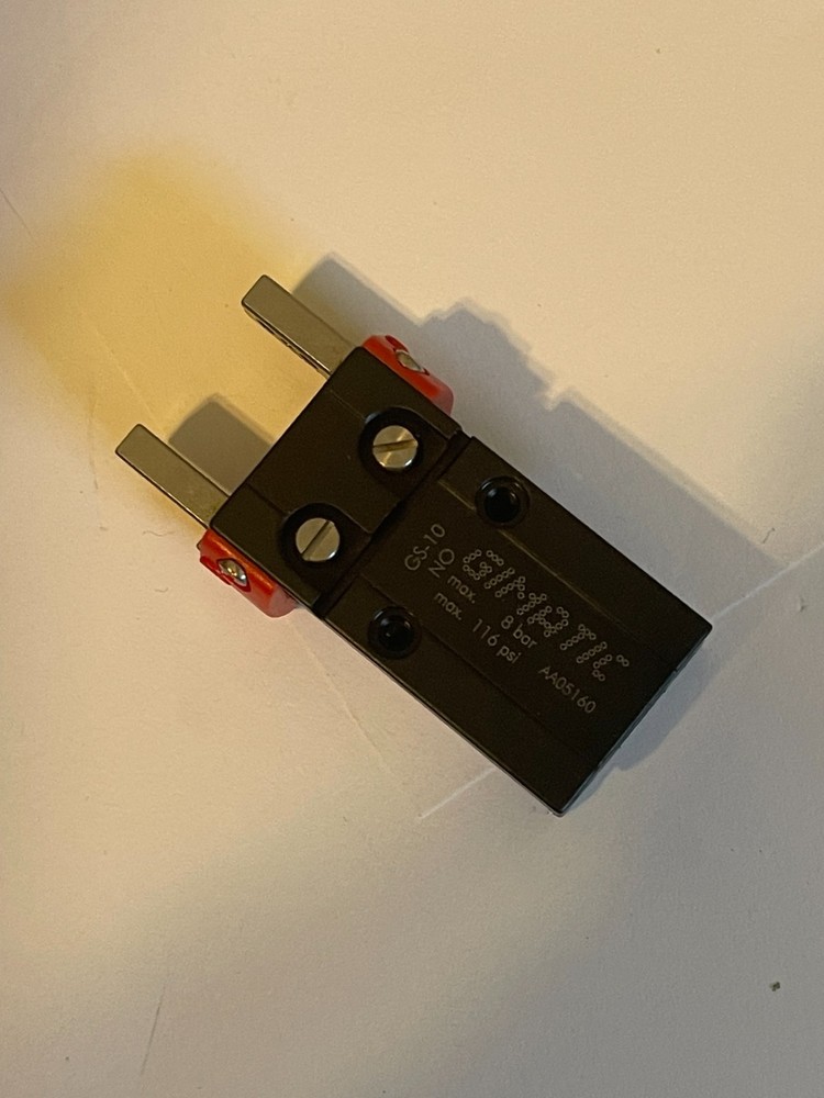 Gimatic mini gripper GS-10