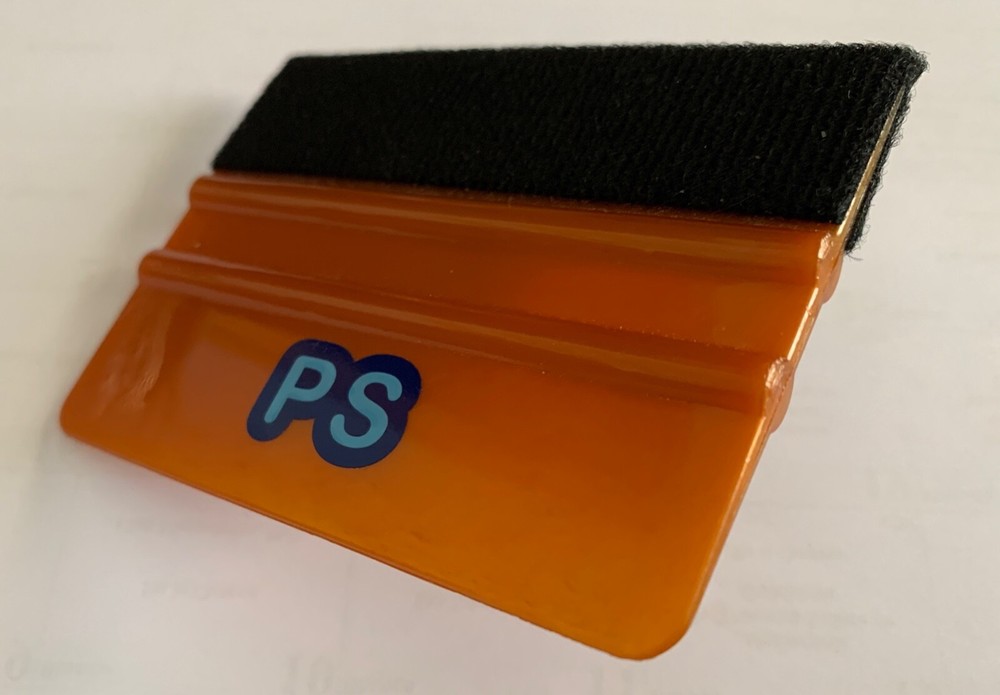 Vinyl Installation Scraper