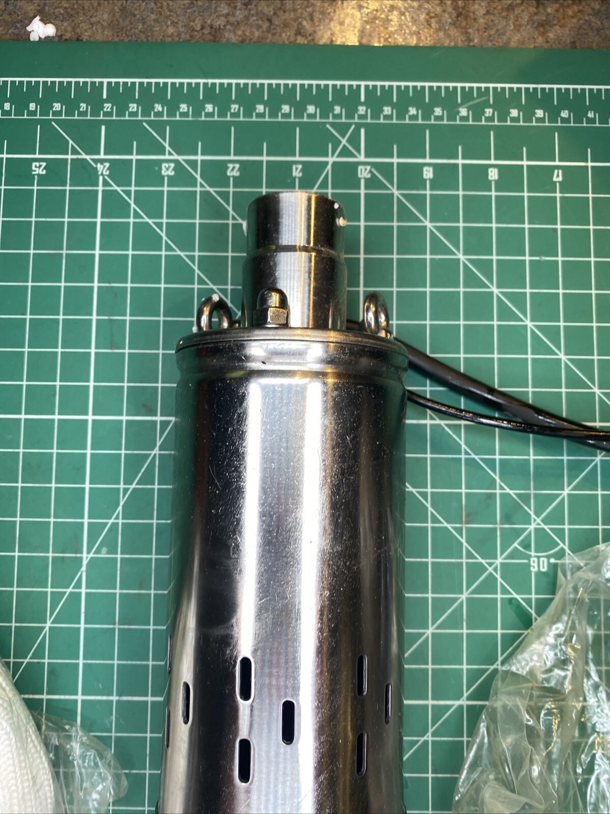 3" DC 48V Deep Bore Well Solar Water Pump 600W Submersible