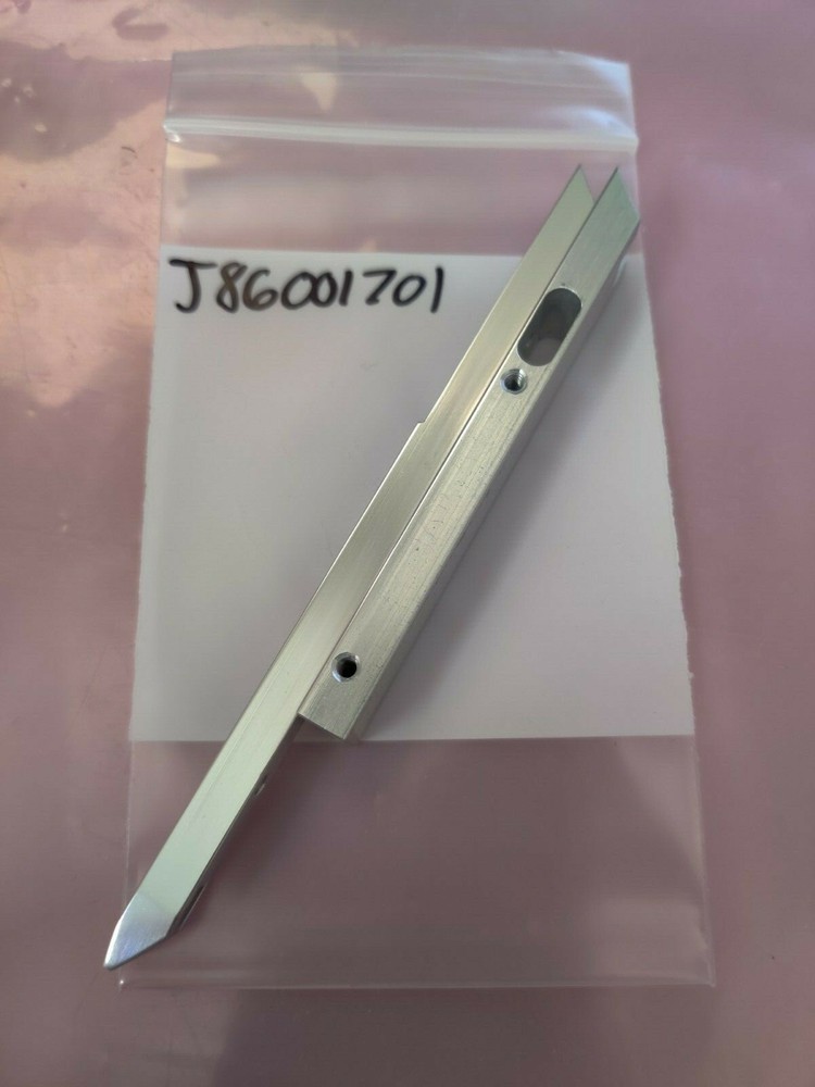 Universal Instruments Straight Chute J86001701