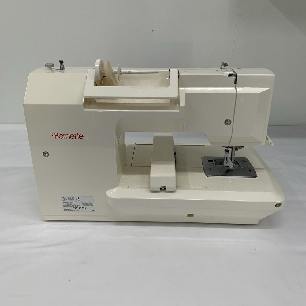 Bernina Deco 500 Embroidery Machine *POWERS ON/UNTESTED/SEE PICS*