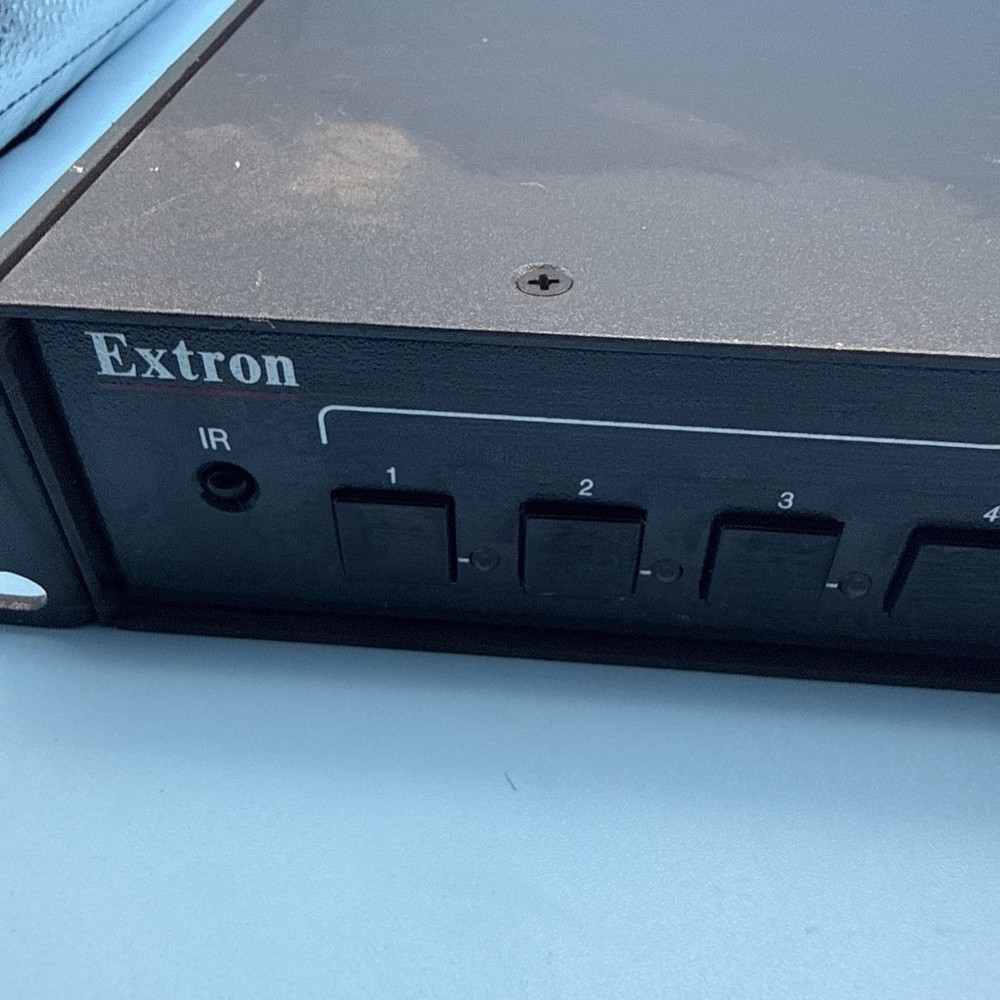 Extron IN1508 Video Scaling Presentation Switcher Media Switch Rack Mount