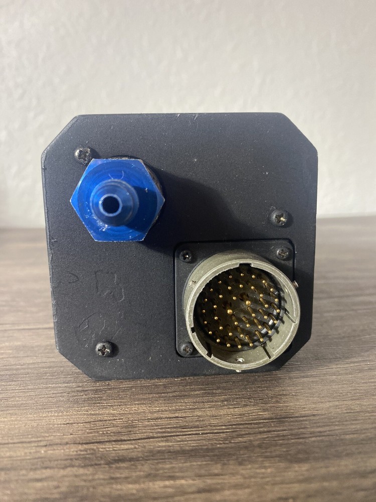 Servoed Encoding Altimeter 5506-S Removed And Working