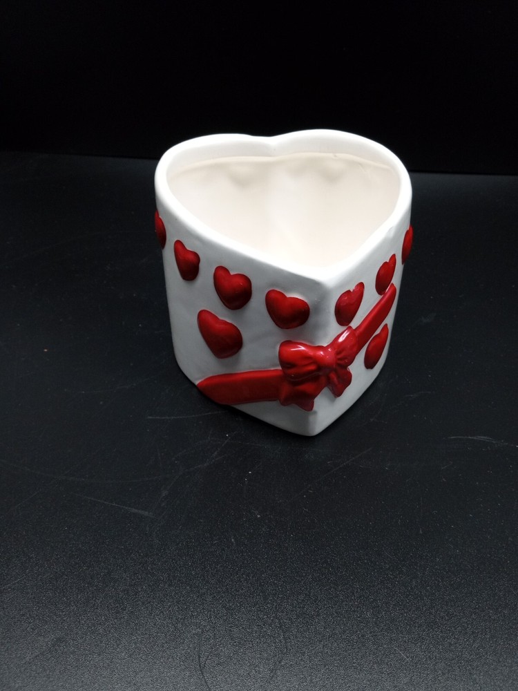 Heart Shaped Ceramic Valentine Candy Dish