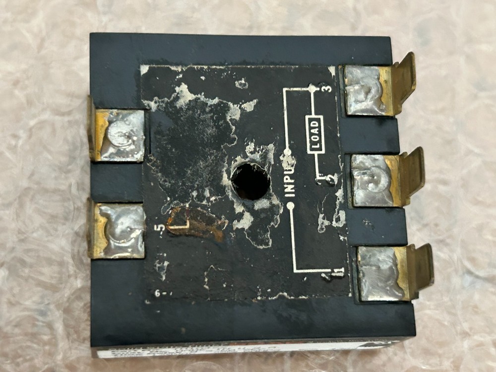 SSAC Solid State Timer TH1A422 0.5-60Sec 120VAC 6Amp USED TESTED
