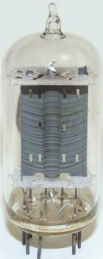 6AY3 TUBE SYLVANIA NIB TESTED & BOXED VINTAGE COMMERCIAL SURPLUS