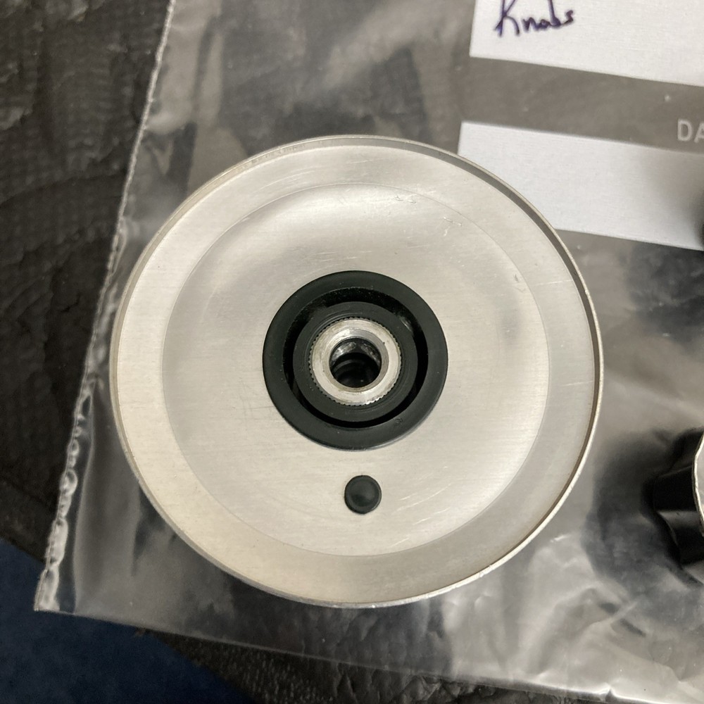 Heathkit Sidebander Knobs