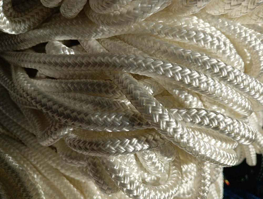 5/16 x 100 ft Pre-Cut Double Braid Polyester rope hank. White.