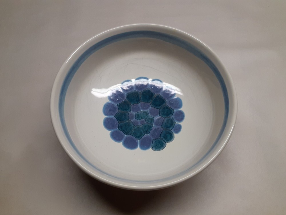 Fransiscan Earthenware serving bowl