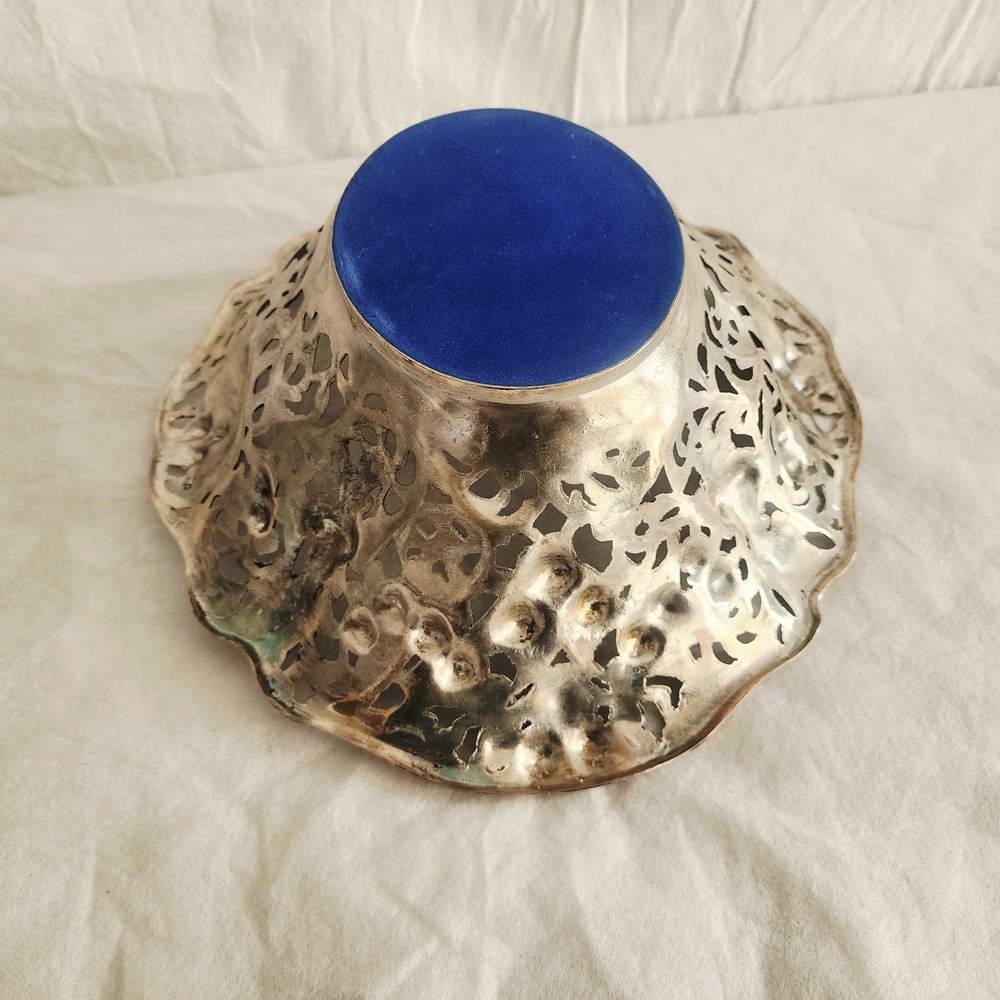 Silverplate Metal Centerpiece Bowl Intricate Pierced Openwork Design Roses