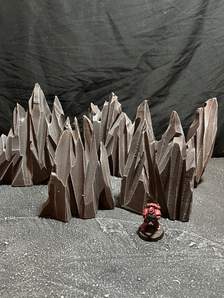 Jagged Rocks wargaming Terrain Set Compatible With Warhammer 40k