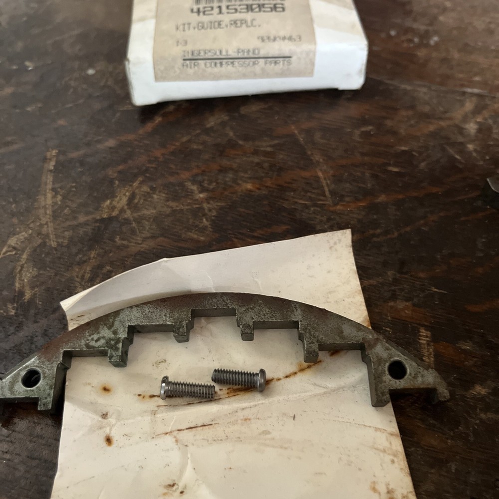 NOS Ingersoll-Rand Guide Kit Replacement 42153056