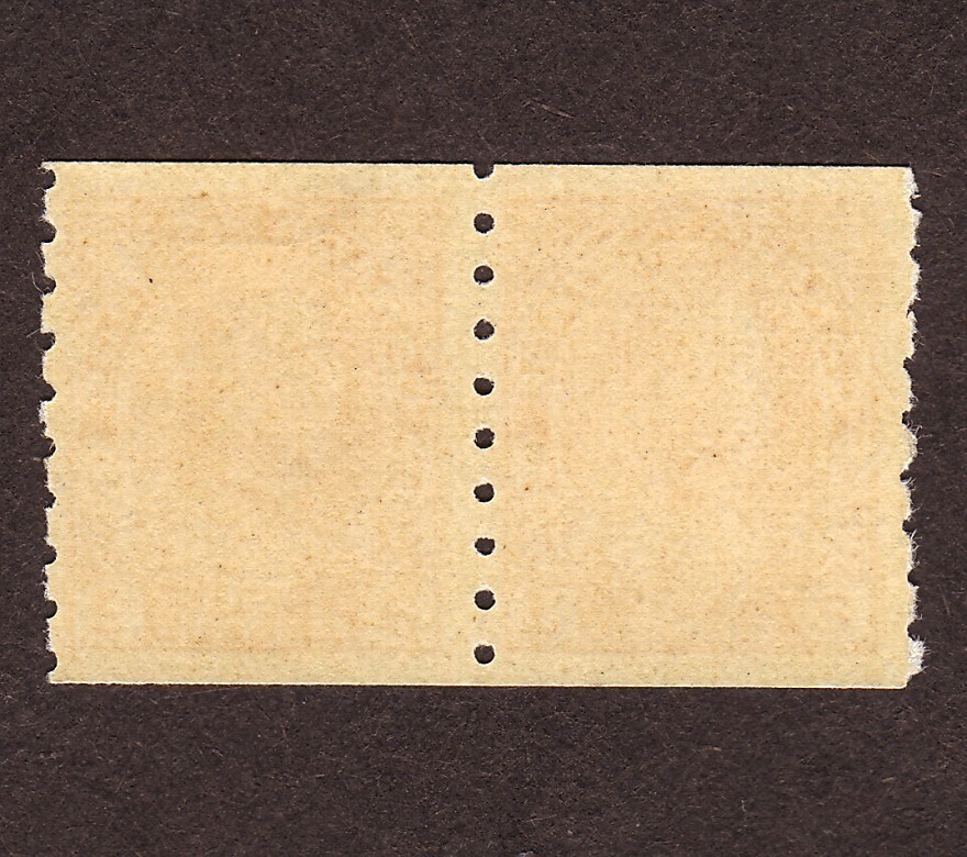 Canada 1912, Scott 127 pair, Mint Never Hinged.